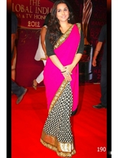 Picture of Vidya Balan in Pink Sari at Balaji Awards BWR190